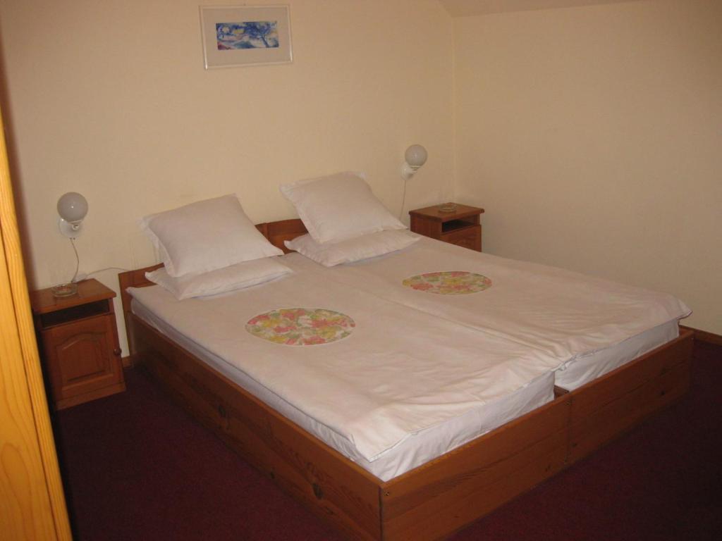 Niko Hotel Samokov Room photo